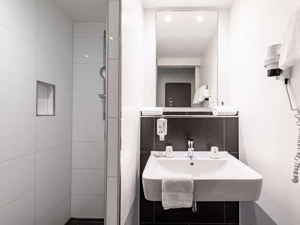 B&B Hotel Muenchen-Olympiapark Room photo
