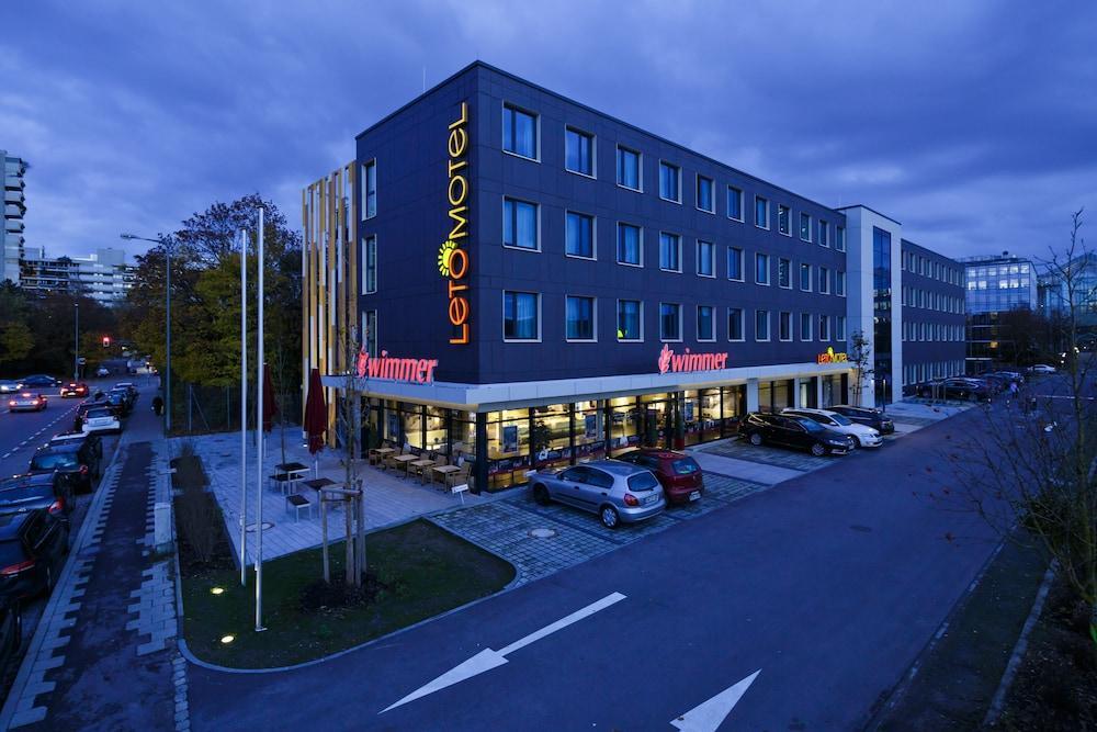 B&B Hotel Muenchen-Olympiapark Exterior photo